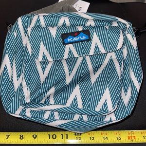 Kavu Crossbody in Zigzag